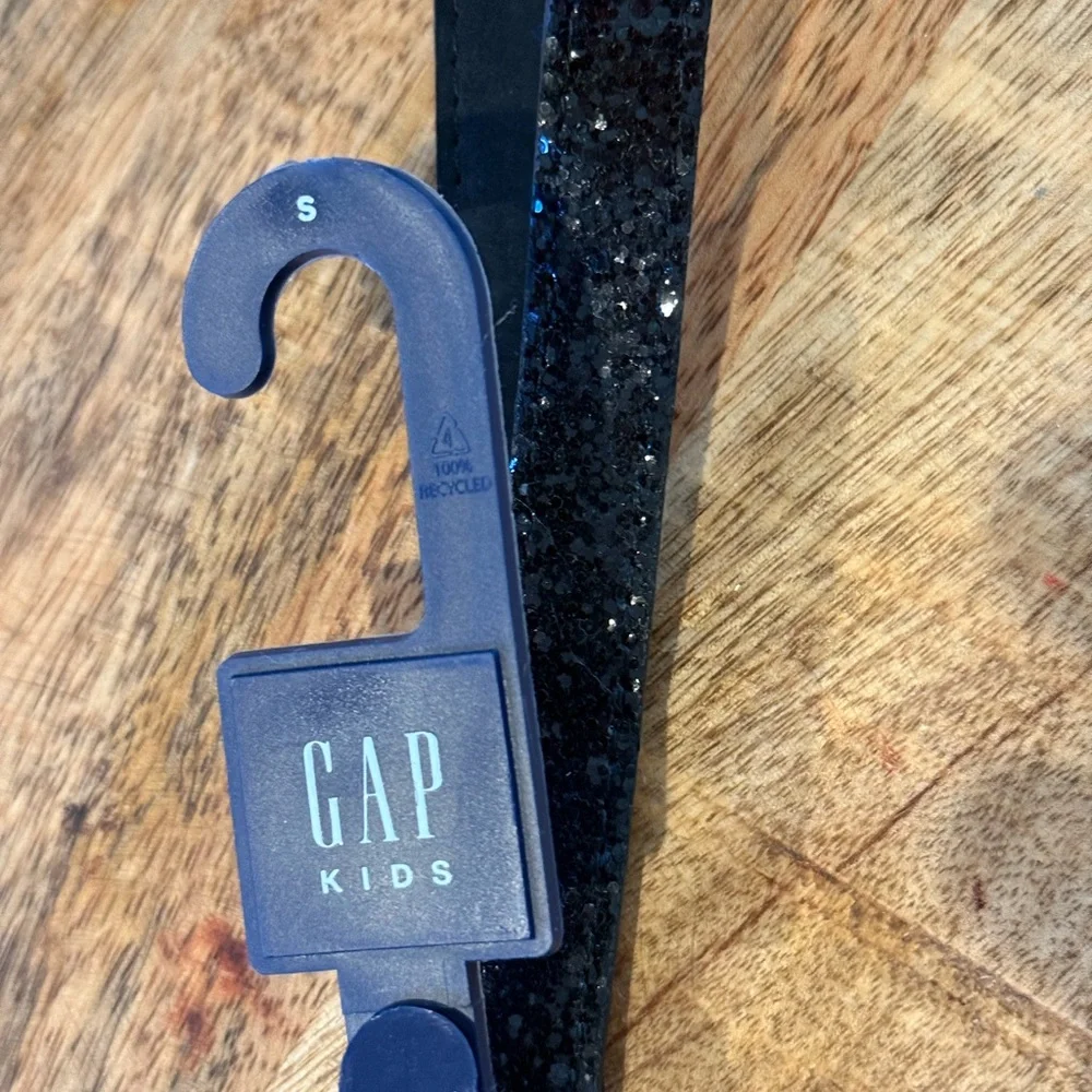 GAP Black Glitter Belt Size Small Girls NWT